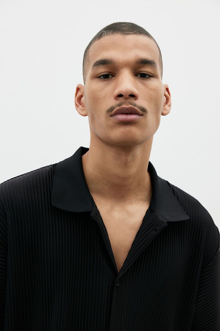 Loose Fit Pleated shirt