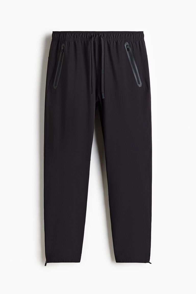 Sports joggers with DryMove™