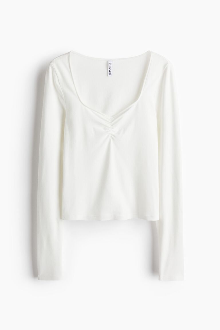 Sweetheart-neck top