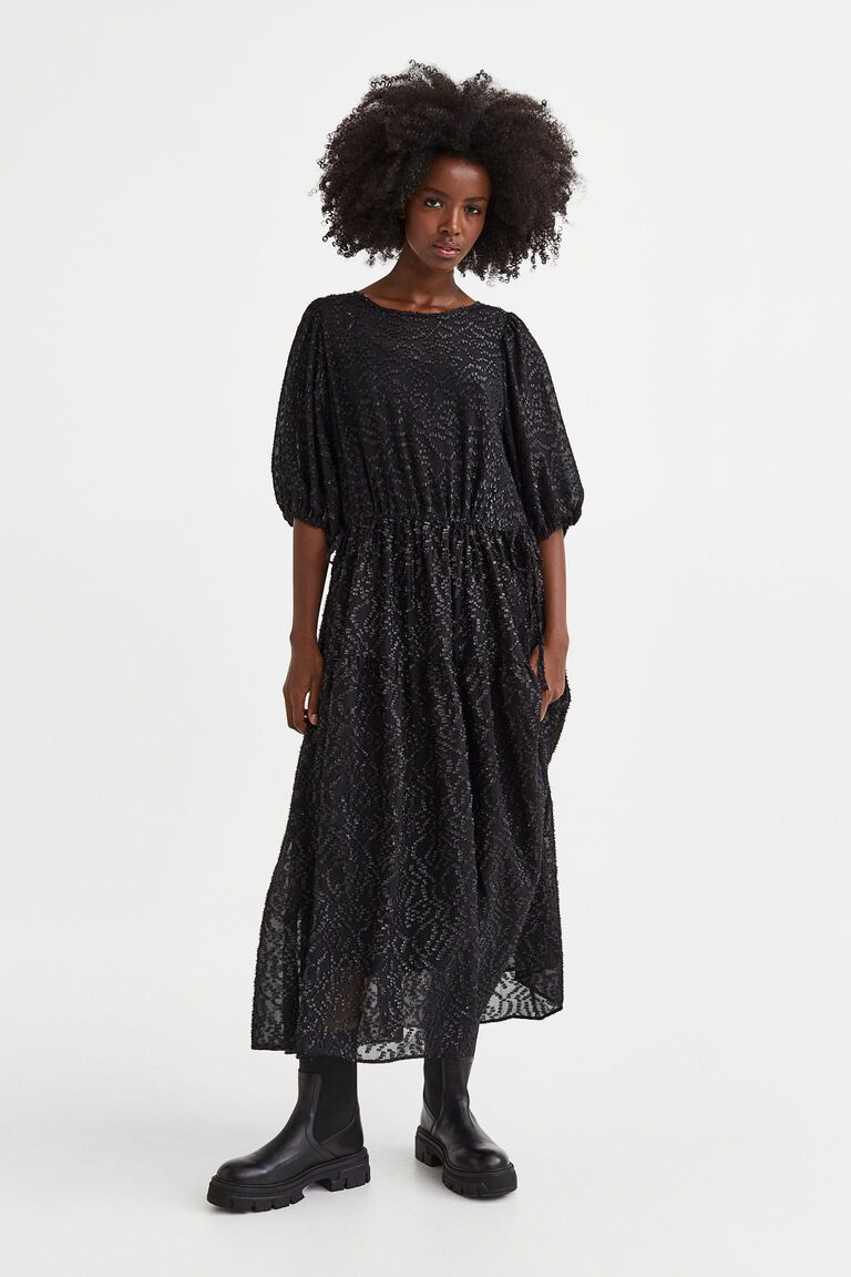 Balloon-sleeved dress