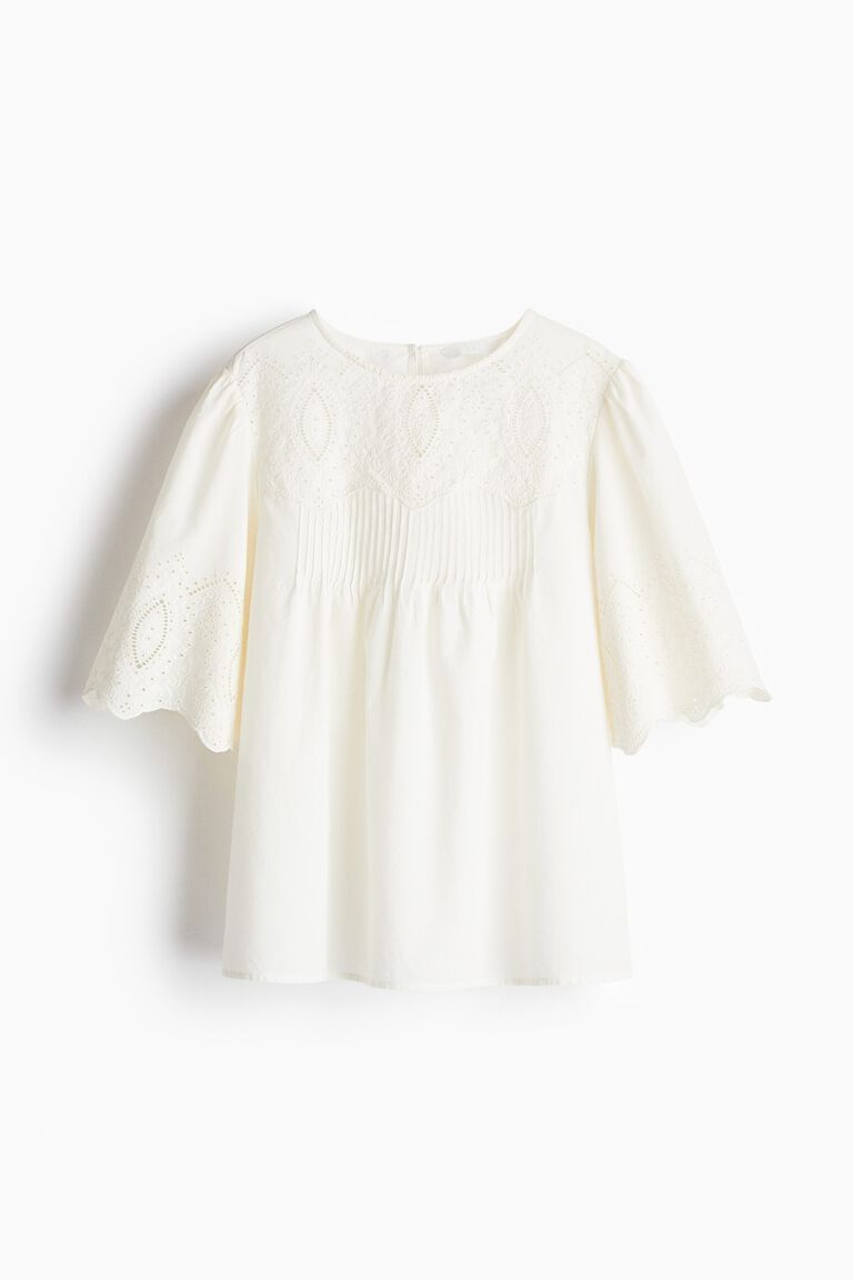 Broderie anglaise blouse