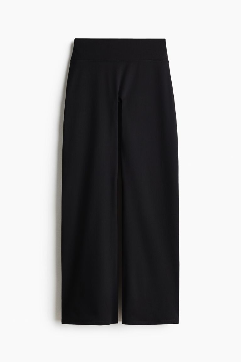 Wide sports trousers with SoftMove™