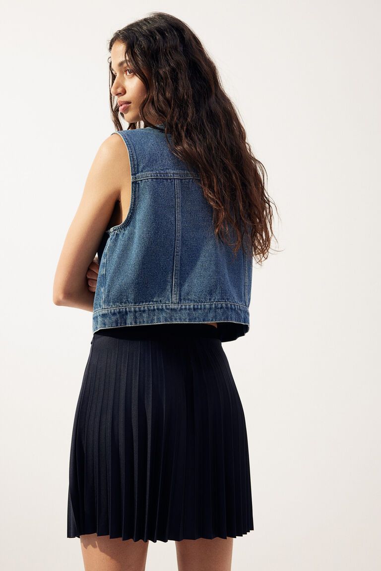 Pleated jersey skirt