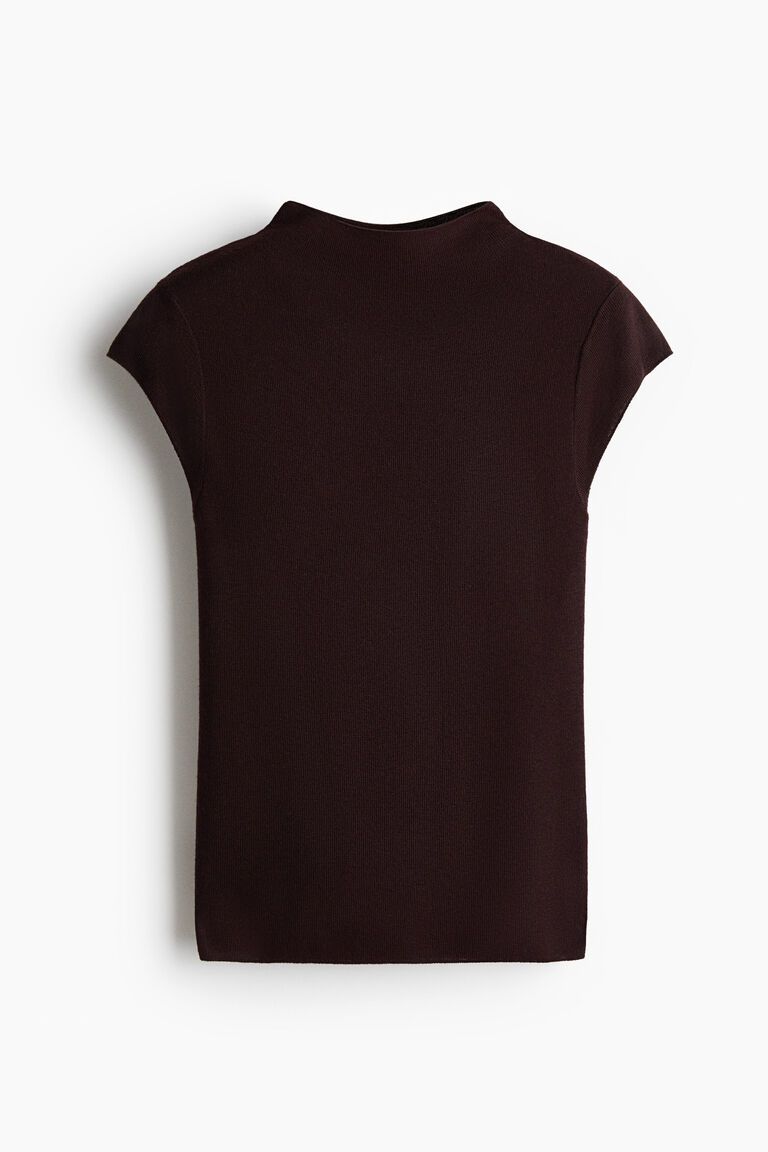 Fine-knit turtleneck top