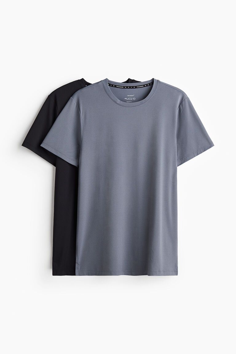 2-pack sports T-shirts with DryMove™