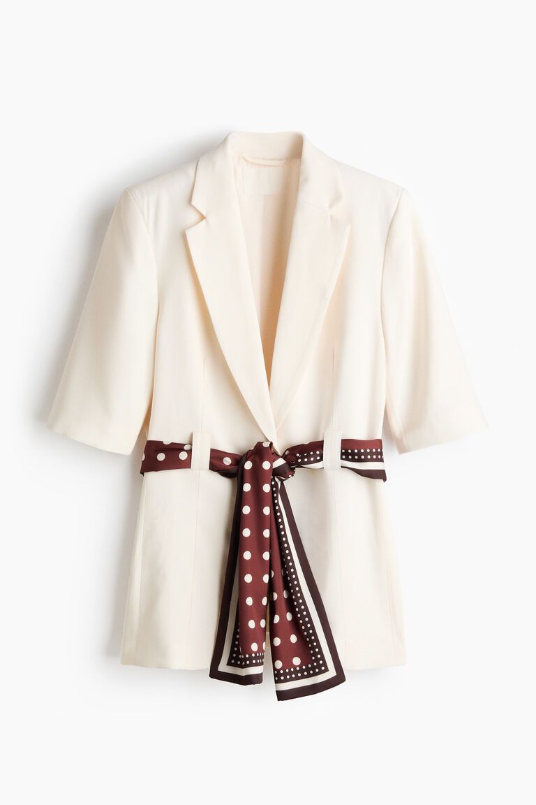 Short-sleeved tie-belt blazer