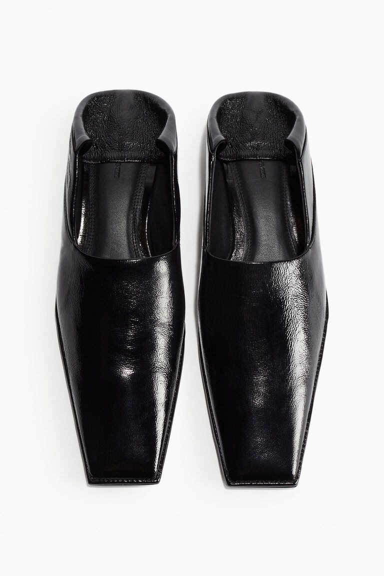 Square-toe leather loafers