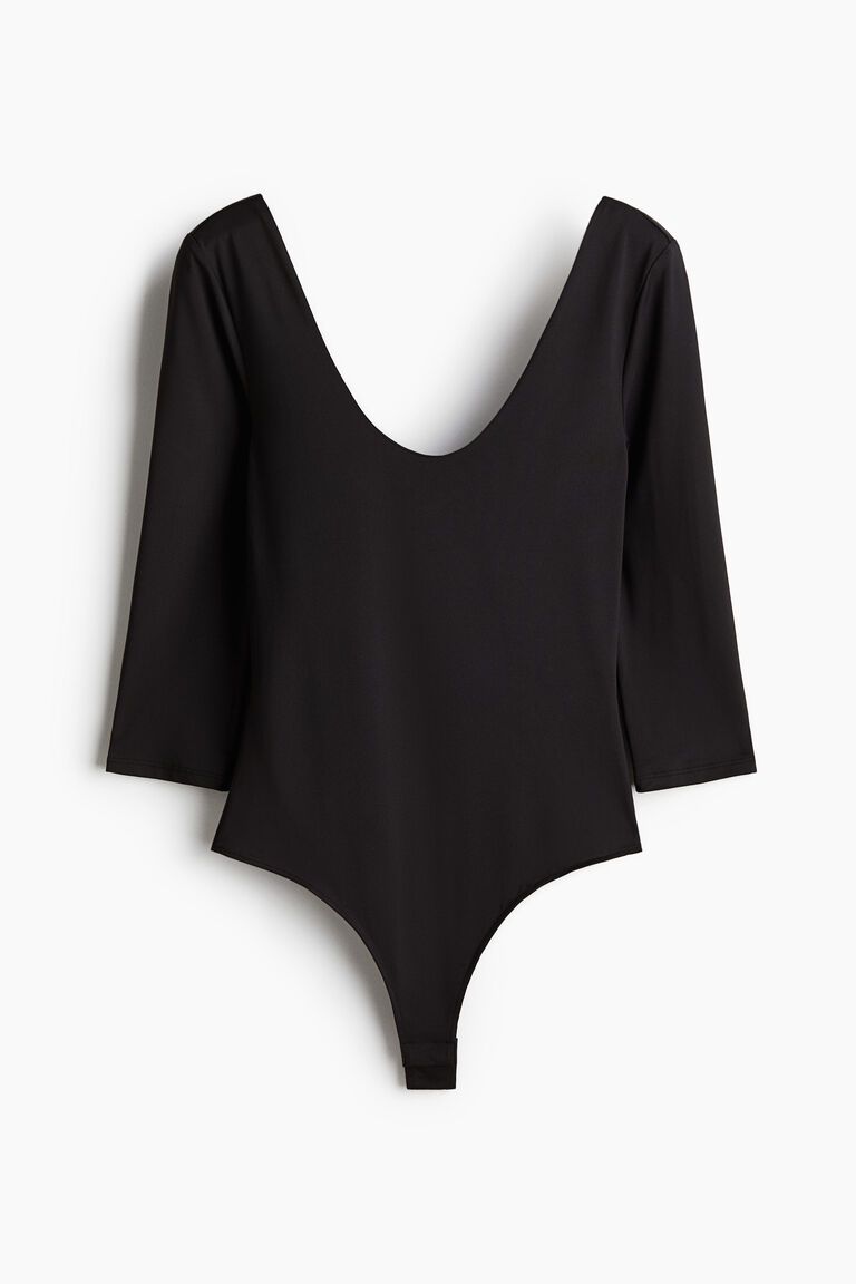 Scoop-neck thong body