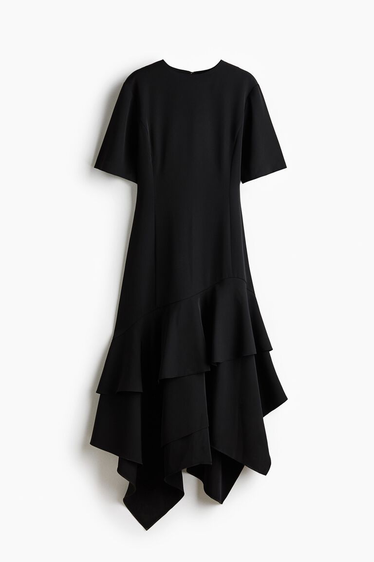 Asymmetric dress