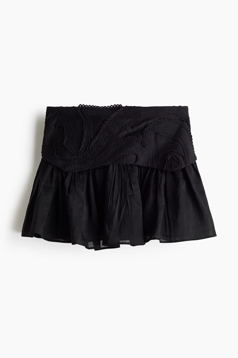 Embroidered mini skirt