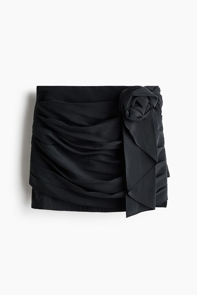 Appliquéd mini skirt