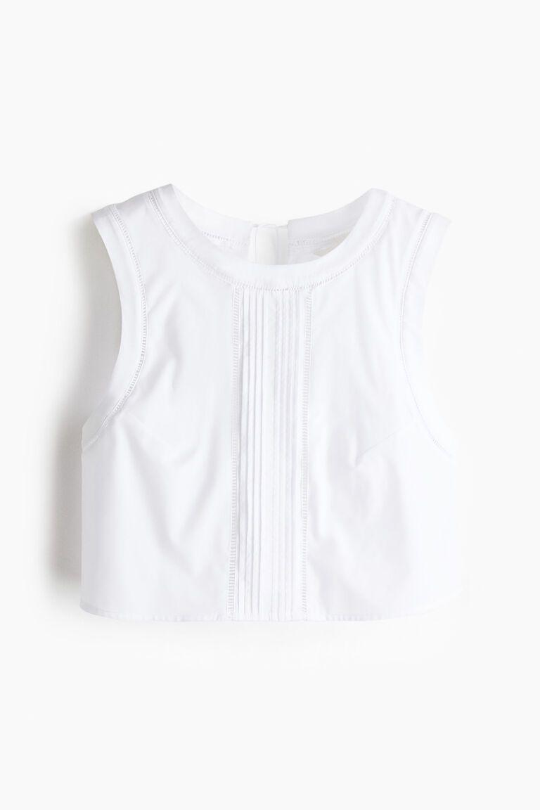 Sleeveless tie-detail blouse
