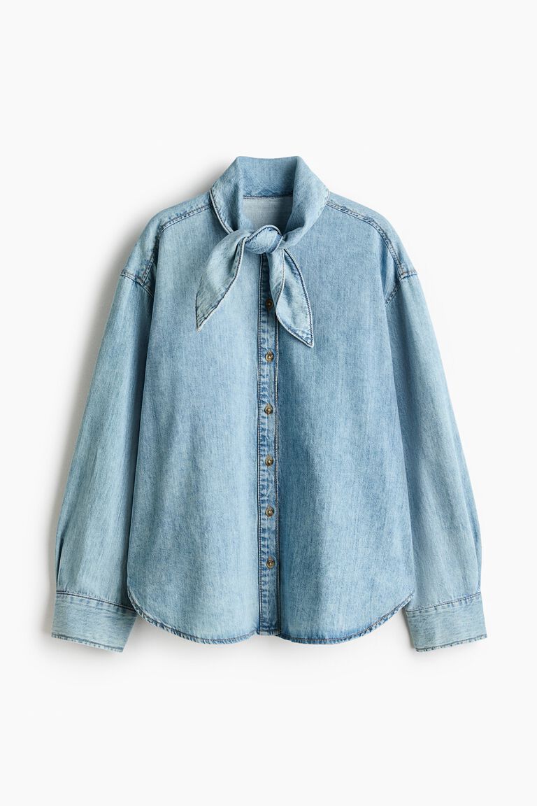 Scarf-collar shirt