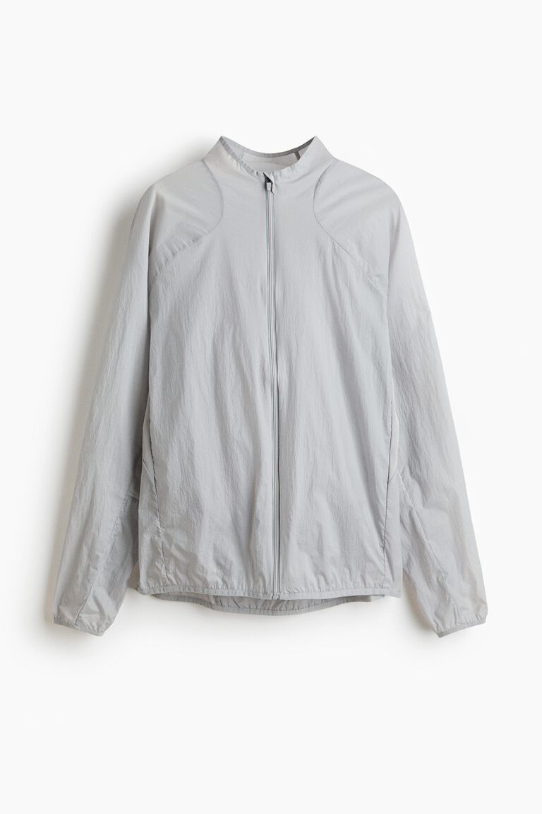 Lightweight water-resistant running jacket