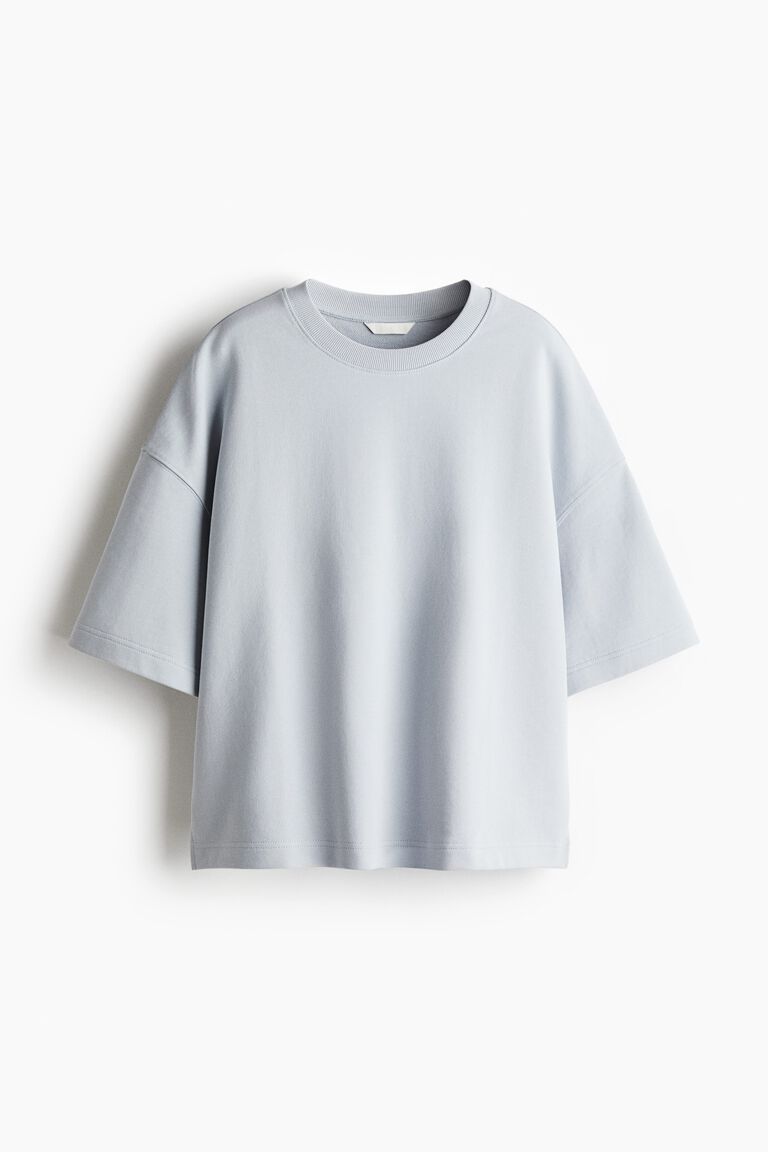 Short-sleeved sweatshirt