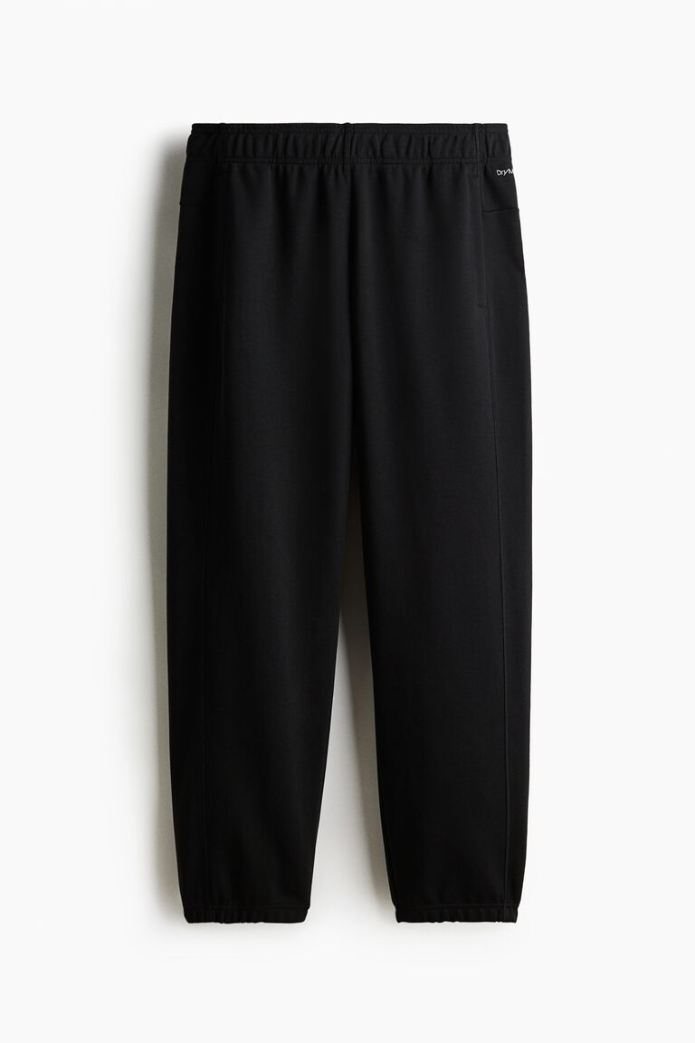 Loose Fit Sports joggers with DryMove™