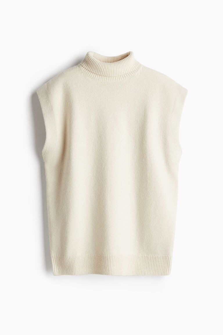 Turtleneck sweater vest