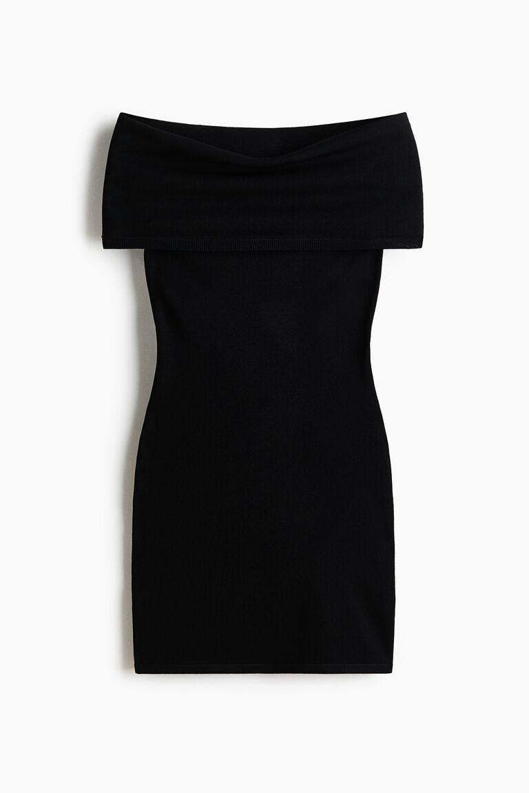 Fine-knit off-the-shoulder dress