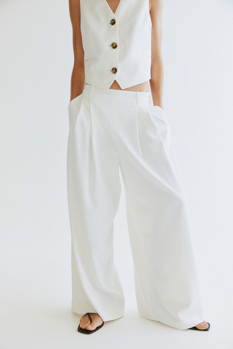 Wide tailored trousers