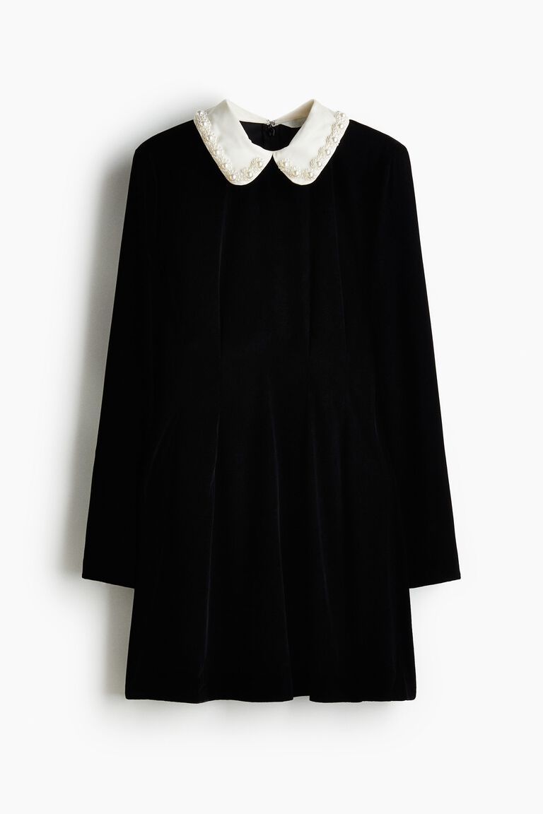 Collared velvet dress