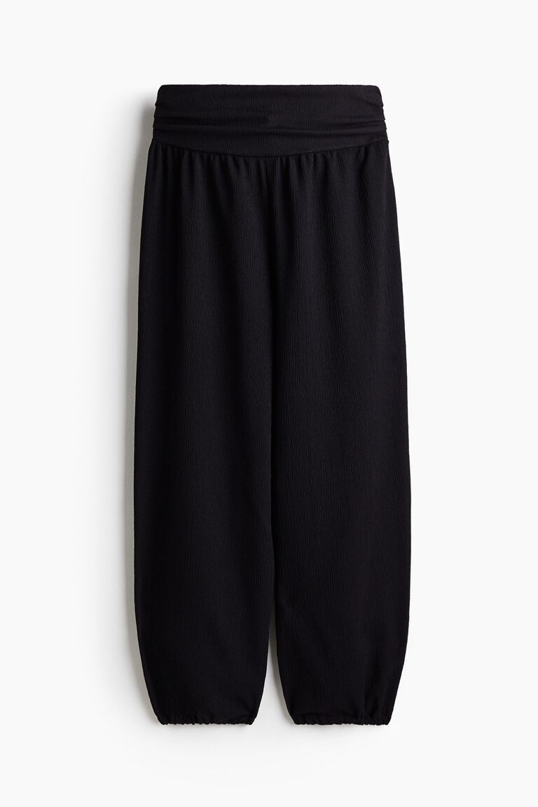 Crinkled balloon-leg trousers