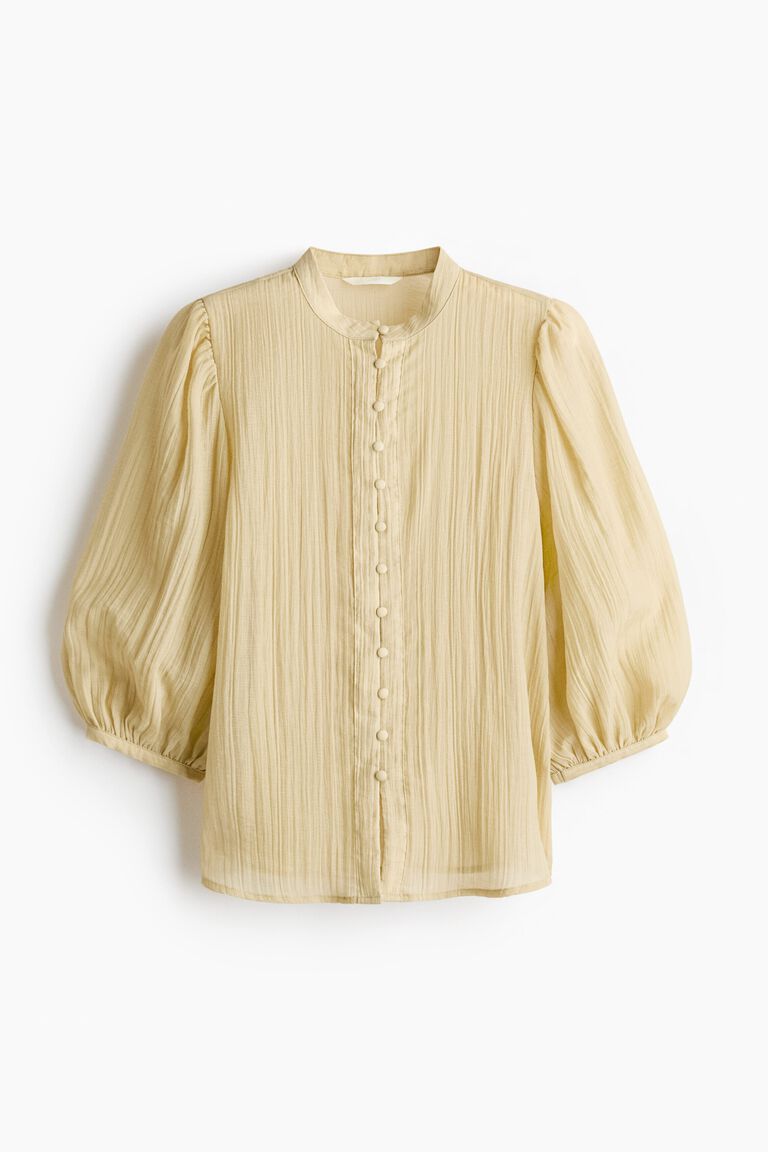 Balloon-sleeved blouse