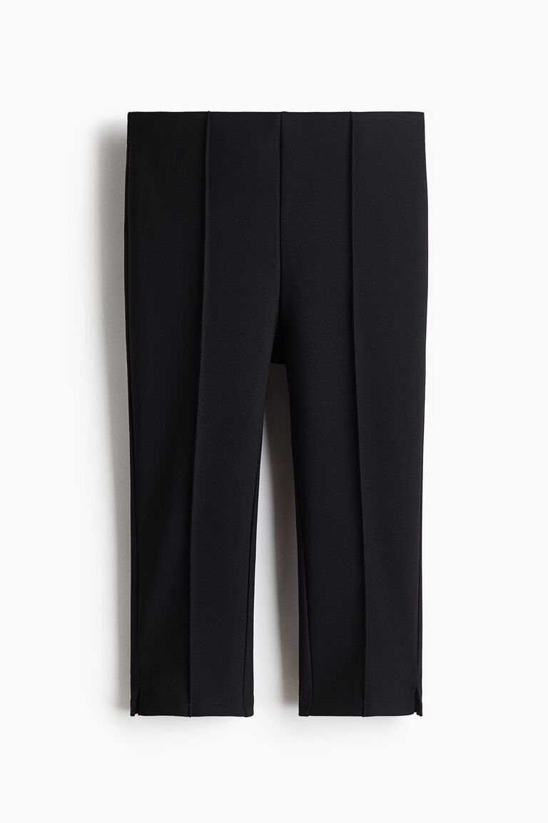 Crease-leg Capri leggings
