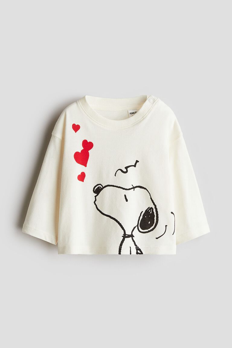 Long-sleeved T-shirt