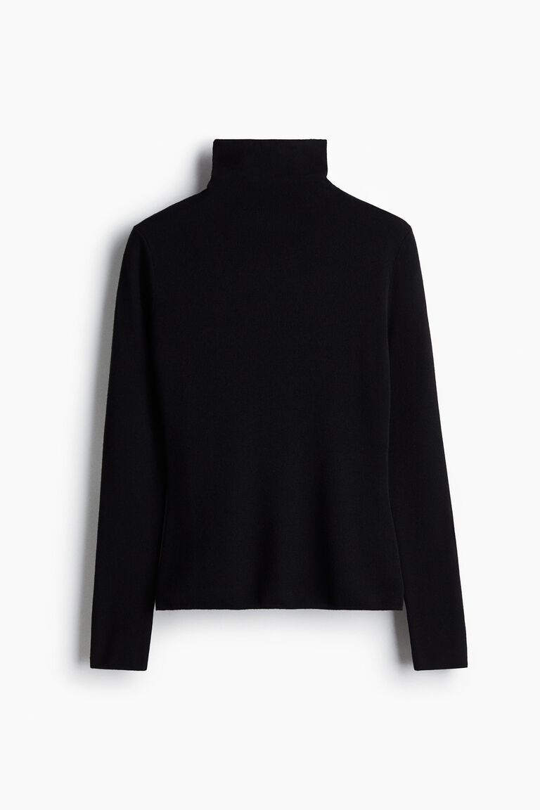 Fine-knit turtleneck top