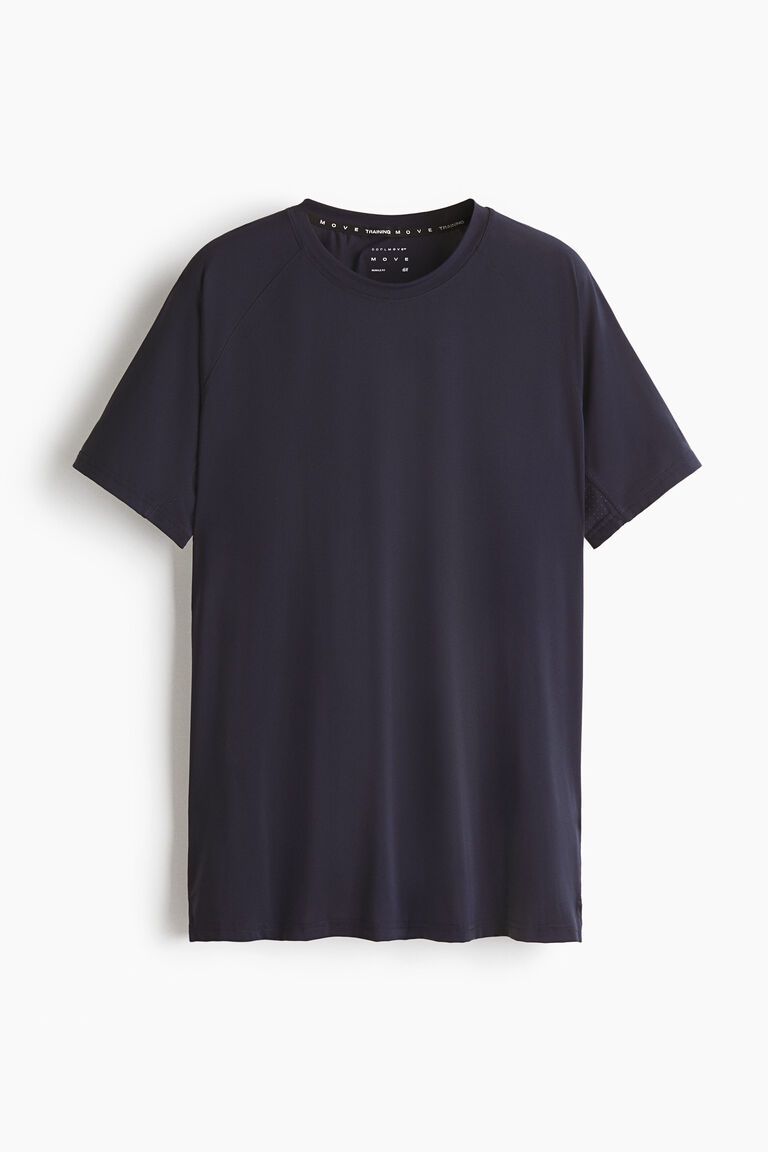 Muscle Fit Sports T-shirt with CoolMove™
