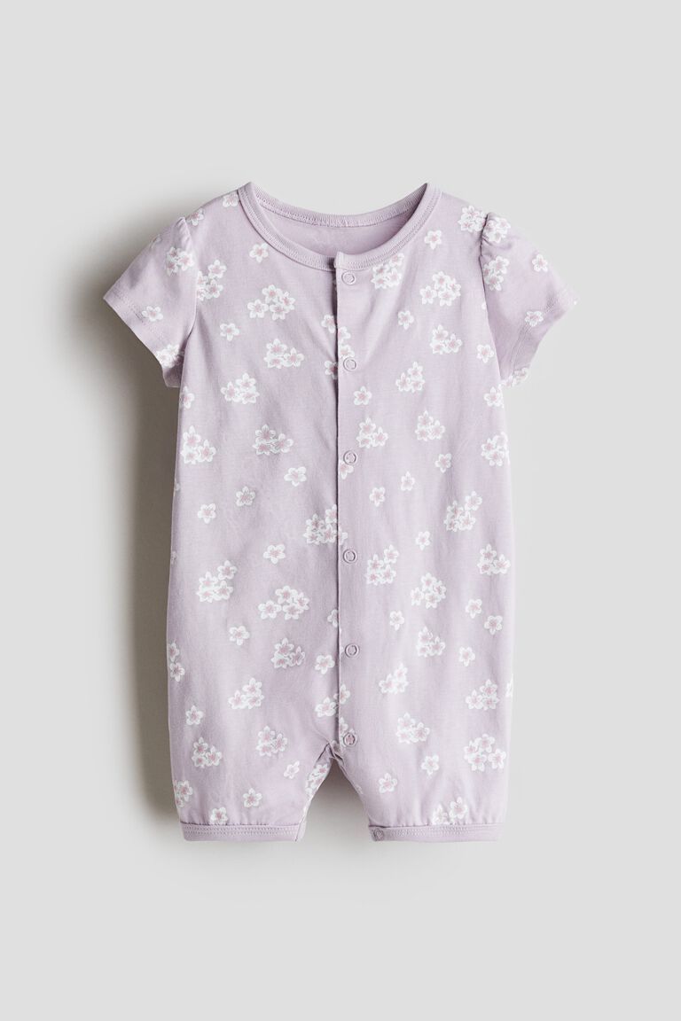 Patterned all-in-one pyjamas