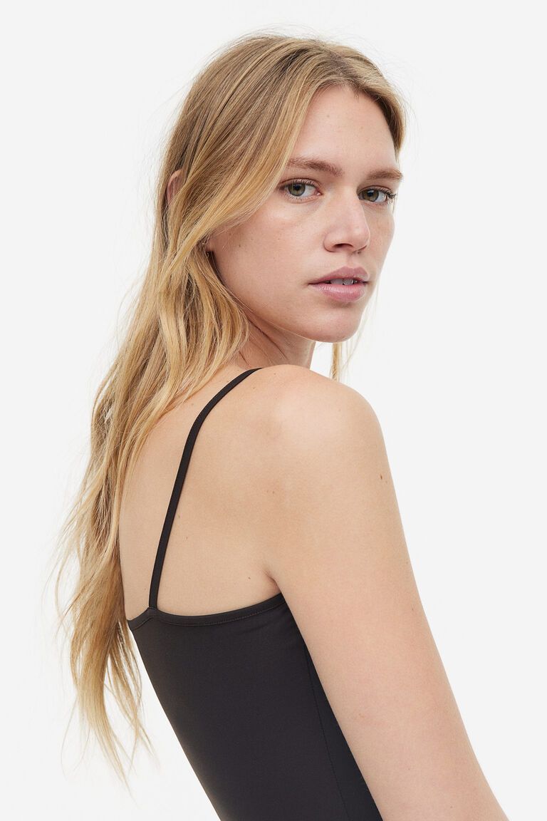 Strappy microfibre top