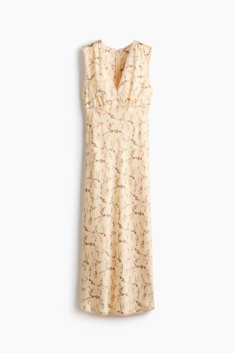 Sleeveless satin dress