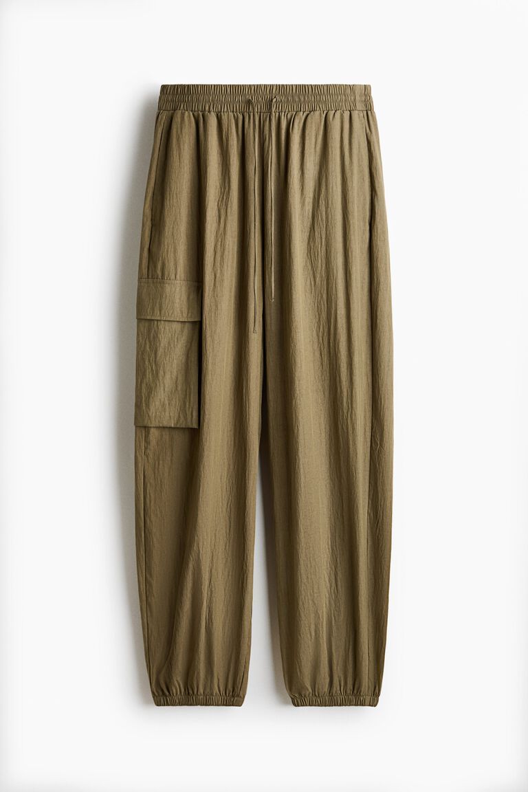Loose-fit barrel trousers
