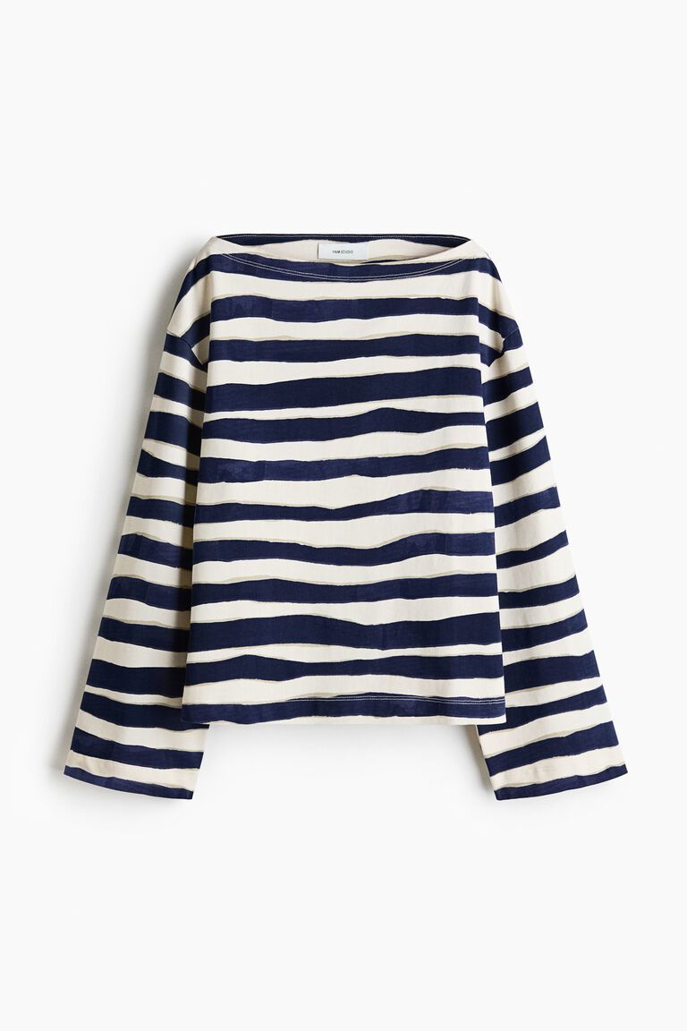 Cut-out cotton top