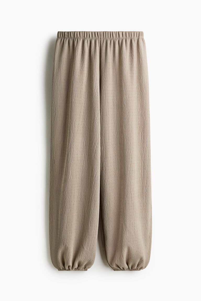 Balloon trousers