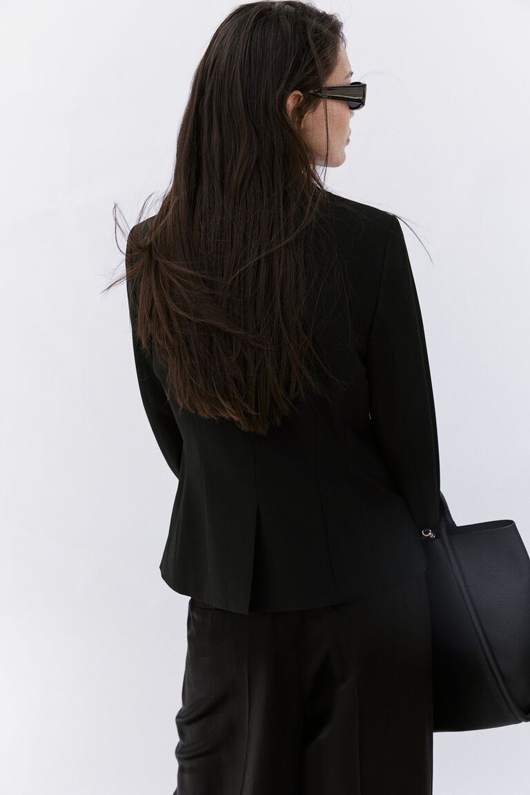 Fitted jacket