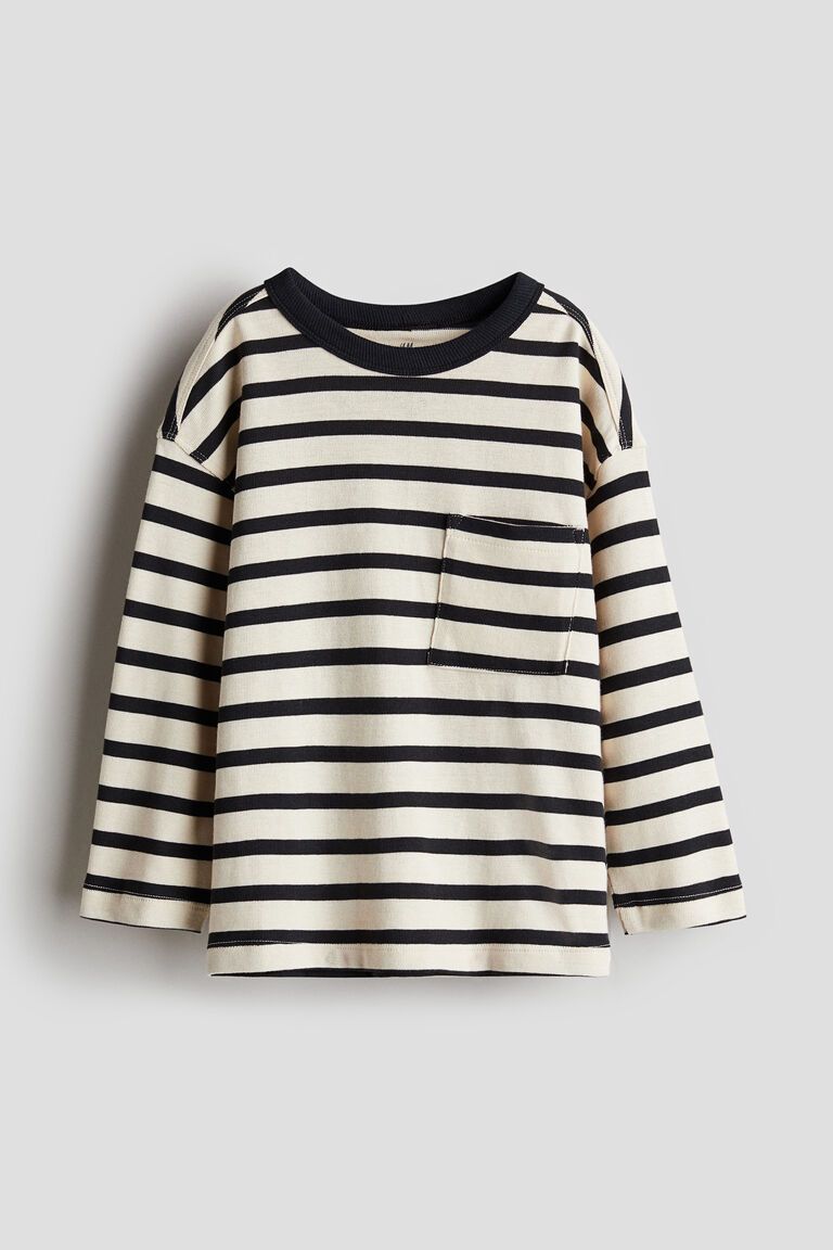 Long-sleeved T-shirt
