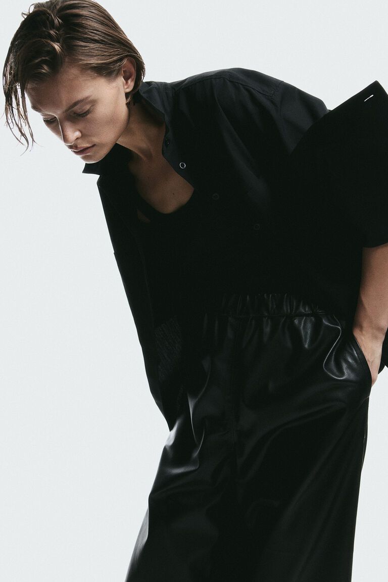 Coated trousers