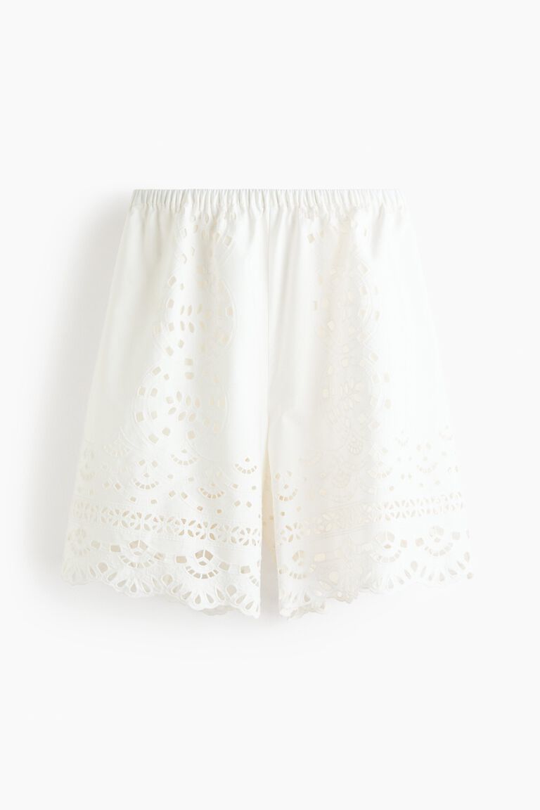 Broderie anglaise shorts