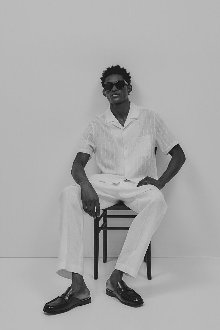 Regular Fit Textured-weave resort shirt