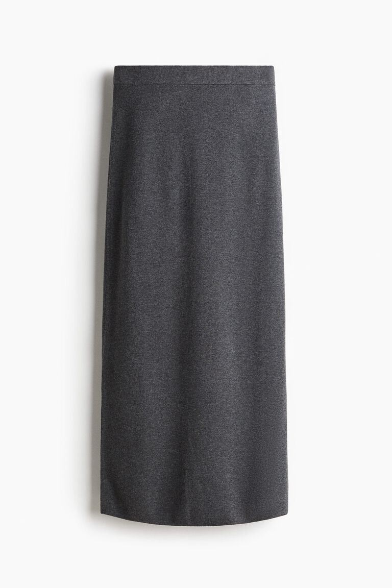 Fine-knit tube skirt