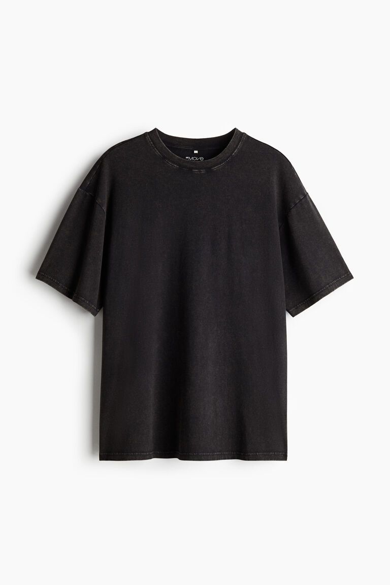 Loose Fit Sports top with DryMove™