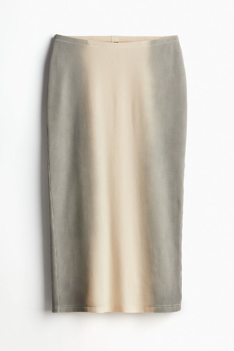 Ribbed pencil skirt