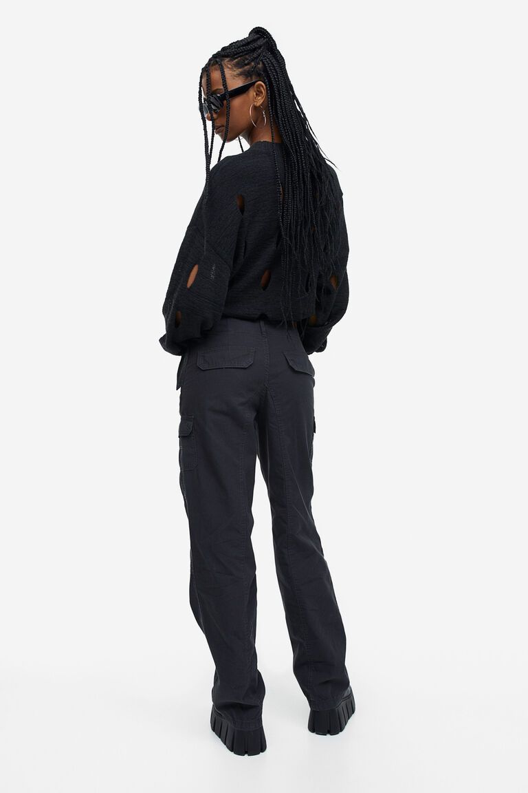 Low-waisted cargo trousers