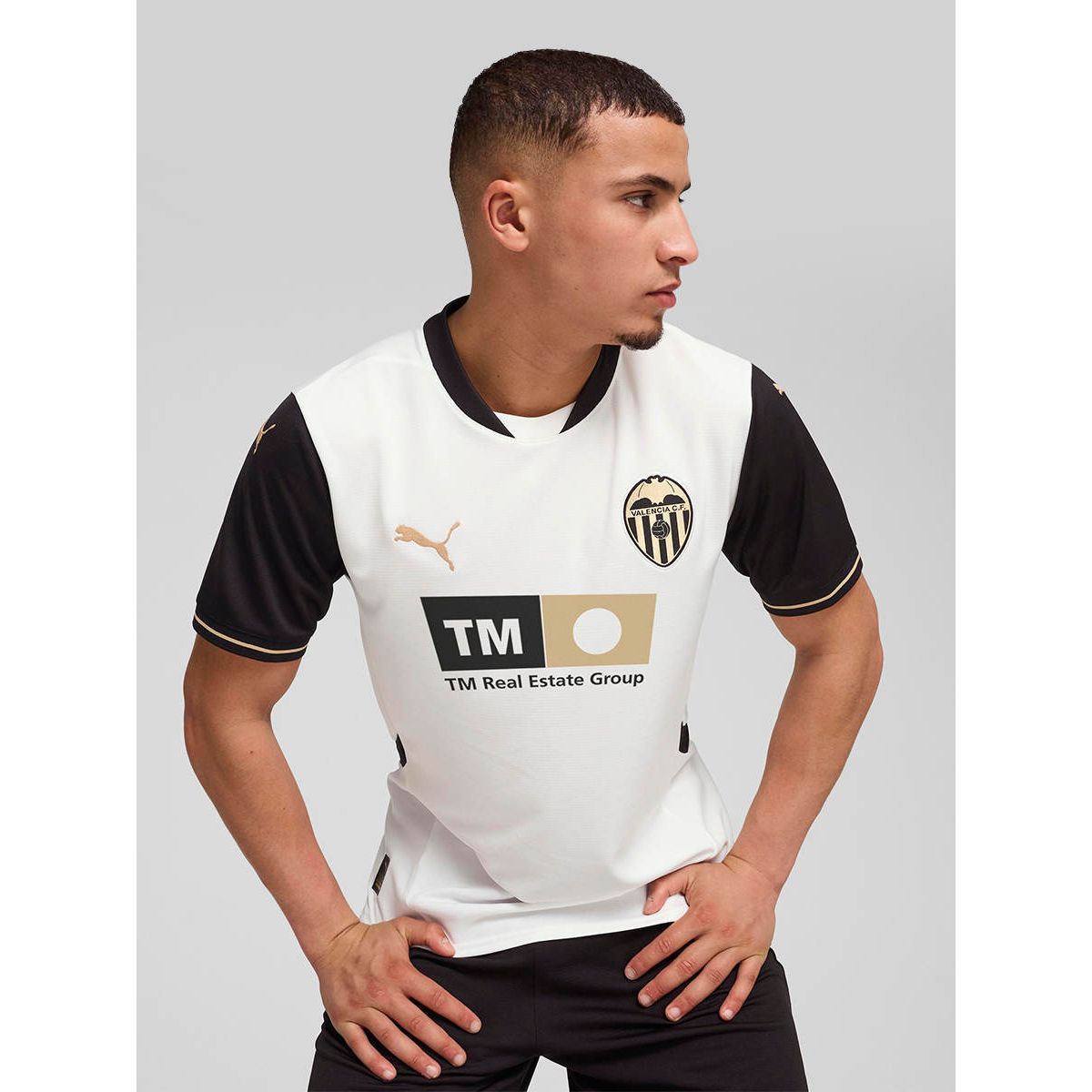 PUMA Men's Valencia CF Home Replica 2024/25 Jersey мужской футбольный джерси
