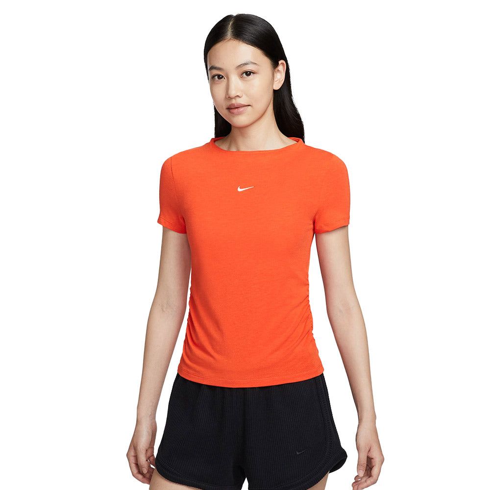 NIKE Sportswear Chill Knit Tight женские футболка