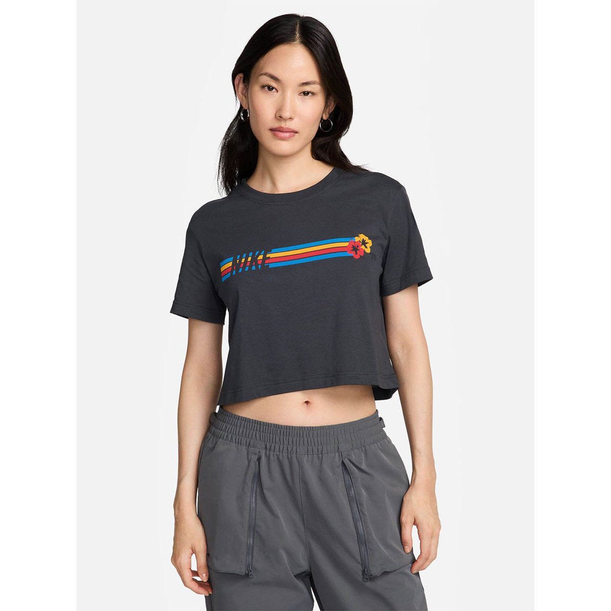 NIKE Sportswear Cropped женские футболка