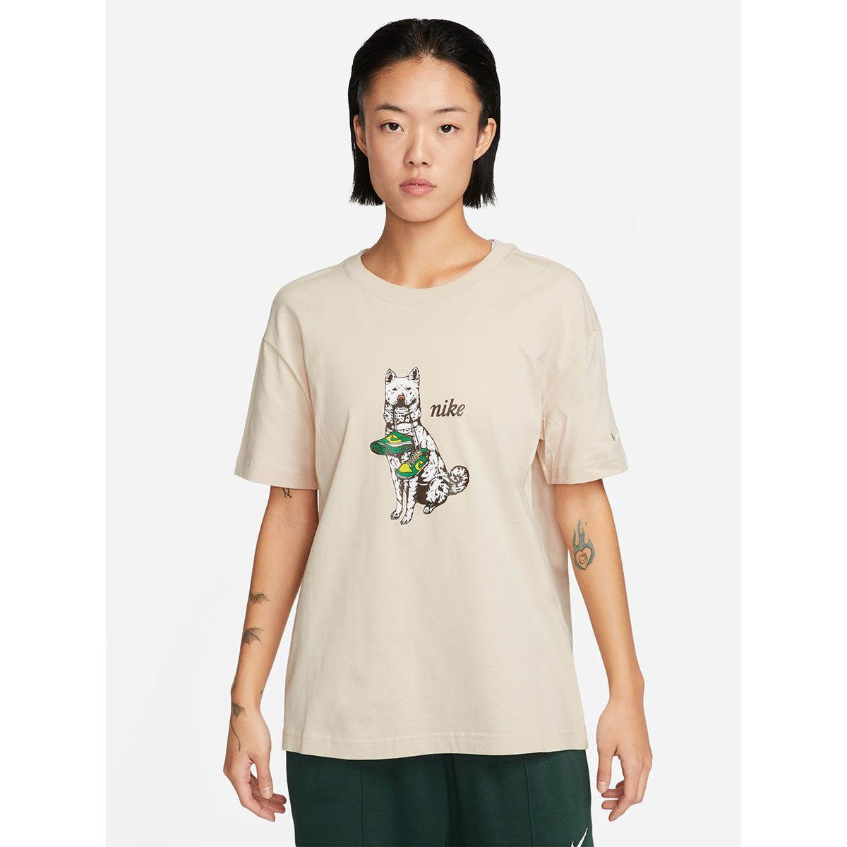 NIKE Sportswear женские футболка