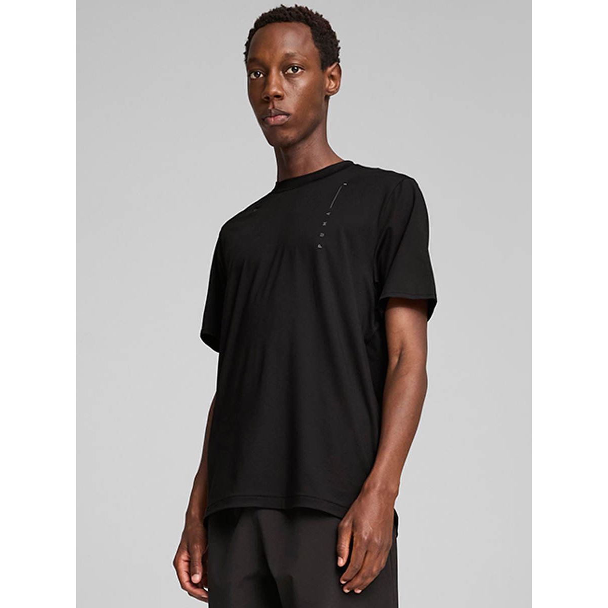 PUMA Studio CLOUDSPUN мужская тренировочная футболка
